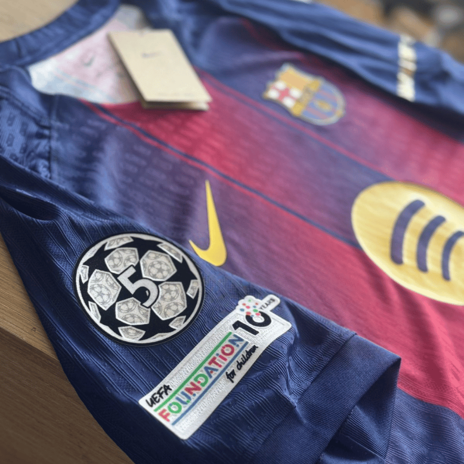 CAMISETA LOCAL BARCELONA 2025/26 "LAMINE YAMAL #10" - VERSIÓN JUGADOR 1.1