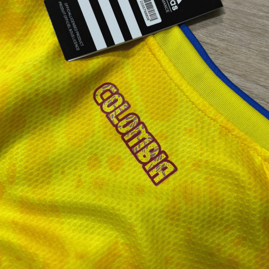 CAMISETA LOCAL SELECCIÓN COLOMBIA MUNDIAL 2026 - VERSIÓN FAN