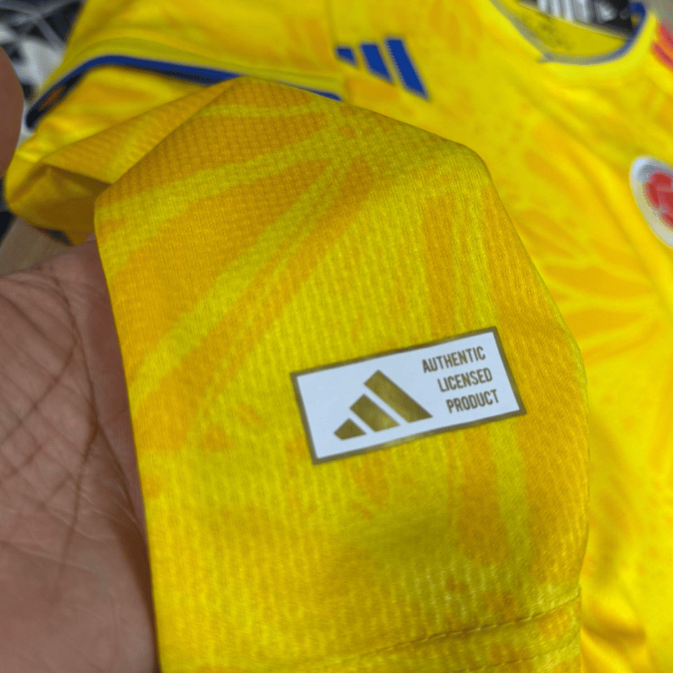 CAMISETA LOCAL SELECCIÓN COLOMBIA MUNDIAL 2026 - VERSIÓN FAN