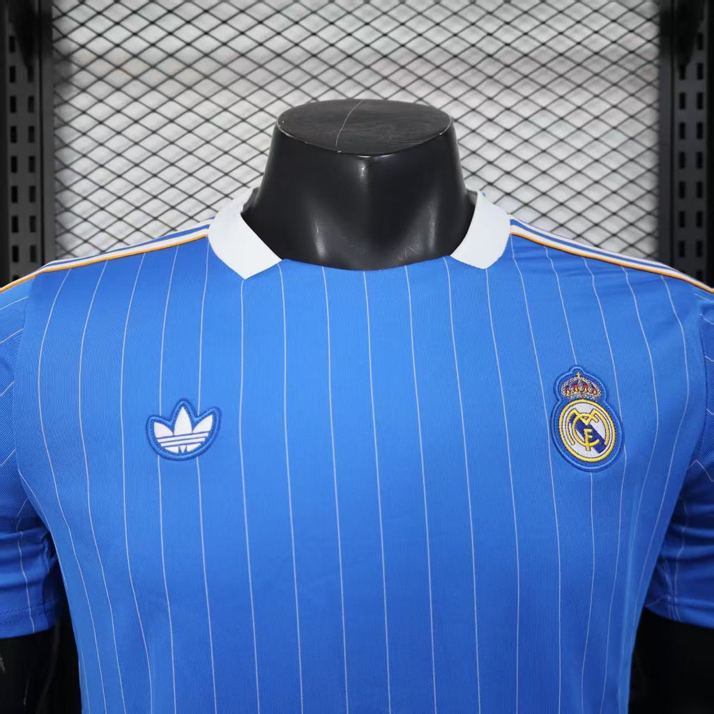 CAMISETA ICONS REAL MADRID 1.1